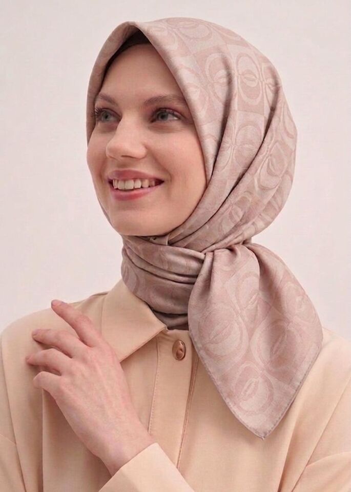 HALKA DESEN EŞARP - PUDRA