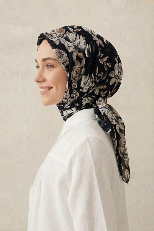 Desenli Soft Eşarp - SİYAH